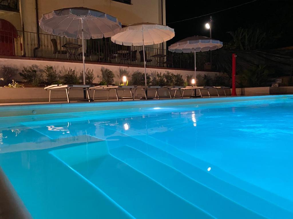 Villa Margherita 체팔루 외부 사진
